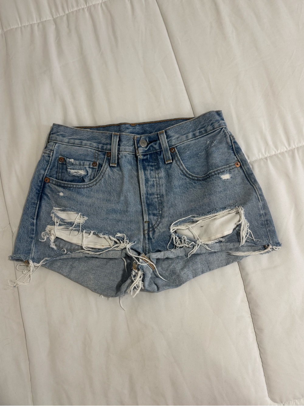 Levi’s Distressed Light Blue Denim Women’s Shorts